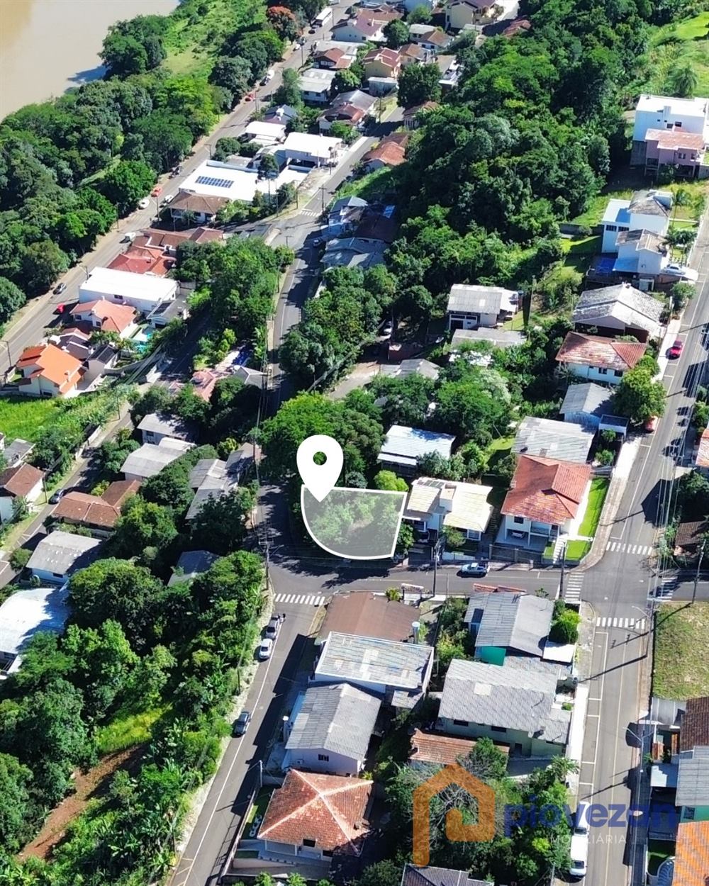 Terreno à venda com 360 m² – foto 2