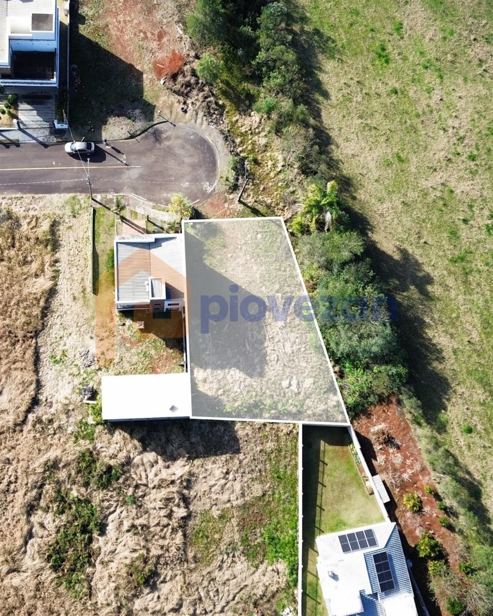 Terreno à venda com 472 m² – foto 2