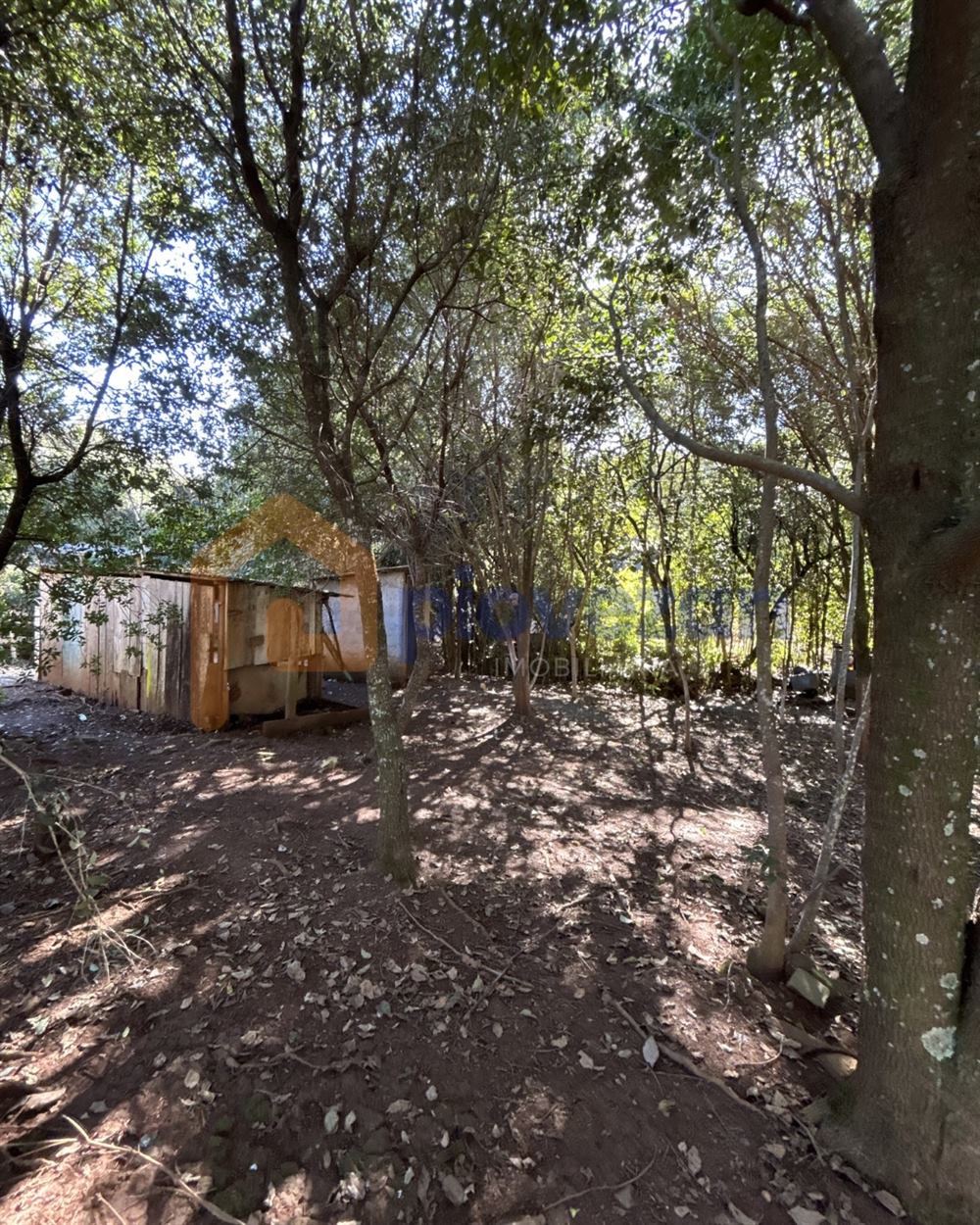 Terreno à venda com 1.900 m² – foto 4