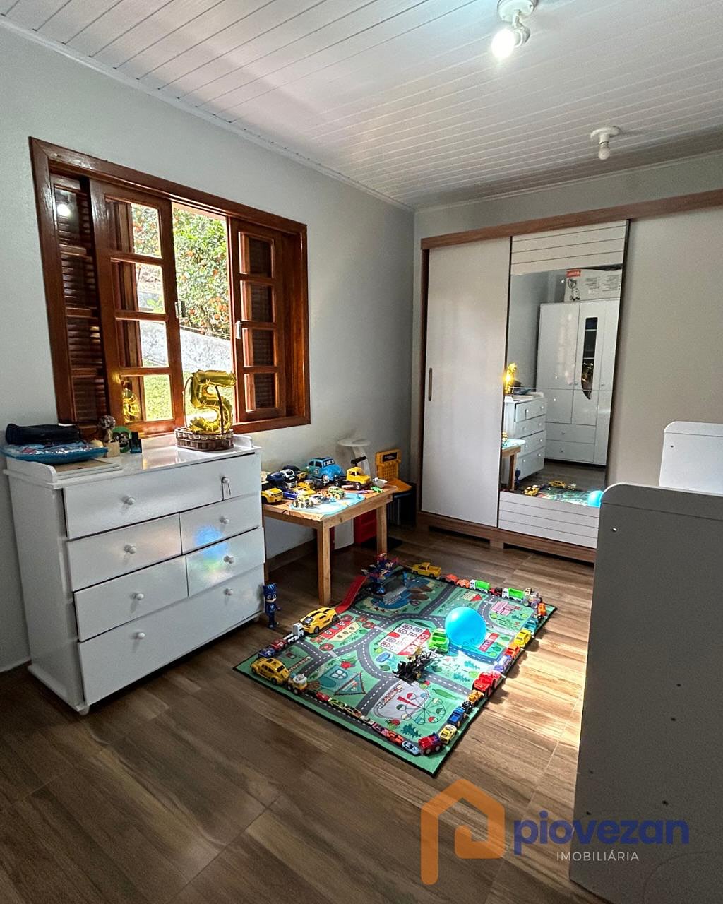 QUARTO